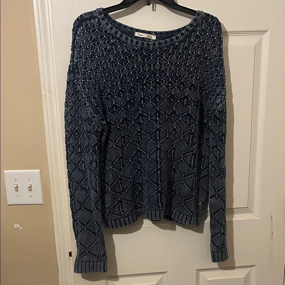Dex Women's Sweater in Textured Blue - Picture 3 of 6